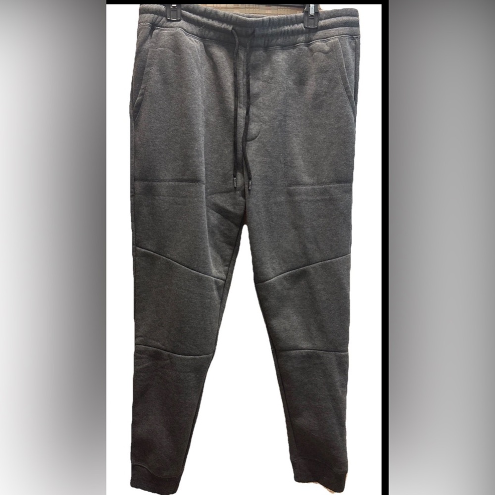 Brooklyn Cloth Gray Sweatpants with Tapered Leg Design